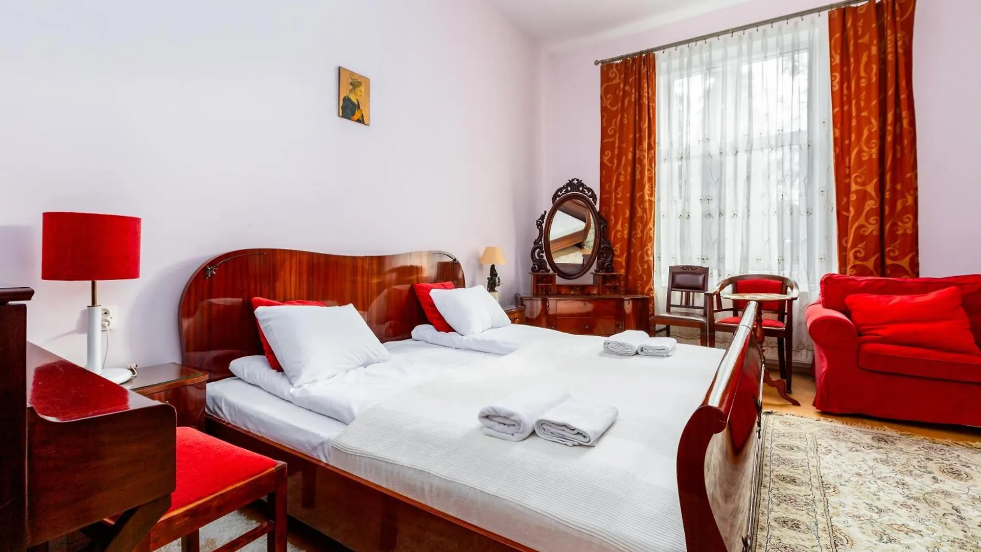 Sopot Red Apartment
